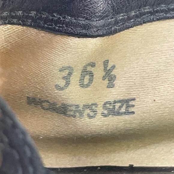 Tods Women Black Suede Ballet Flats Patent Leather Cap Toe Buckle Detail Sz 36.5 - Picture 9 of 13